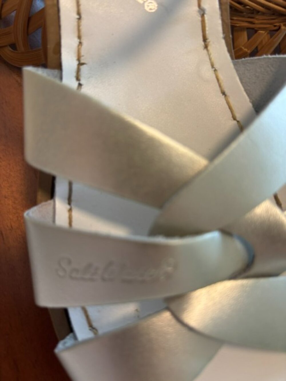 SaltWater Silver Sandals W8 - Picture 5 of 6